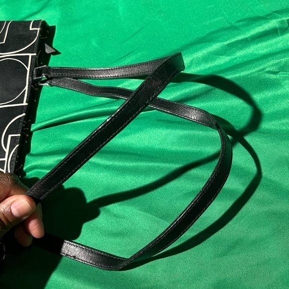 Kate Spade - Picture 9 of 11